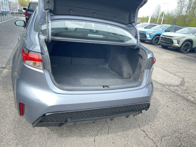 Used 2025 Toyota Corolla LE FWD image 23