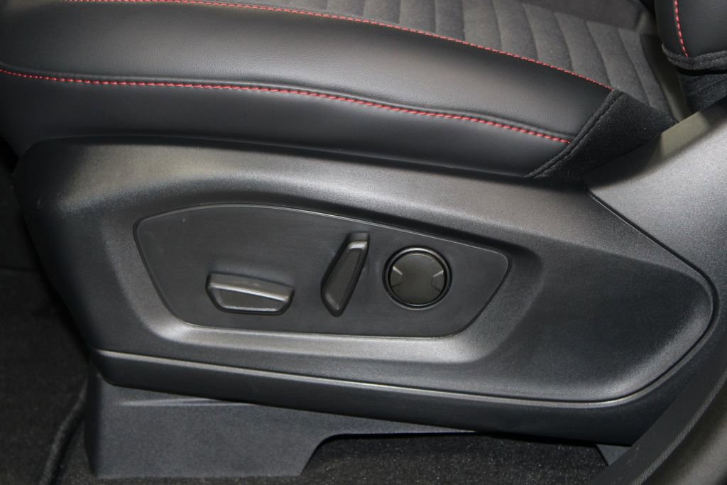 New 2026 Ford Explorer ST-Line image 21