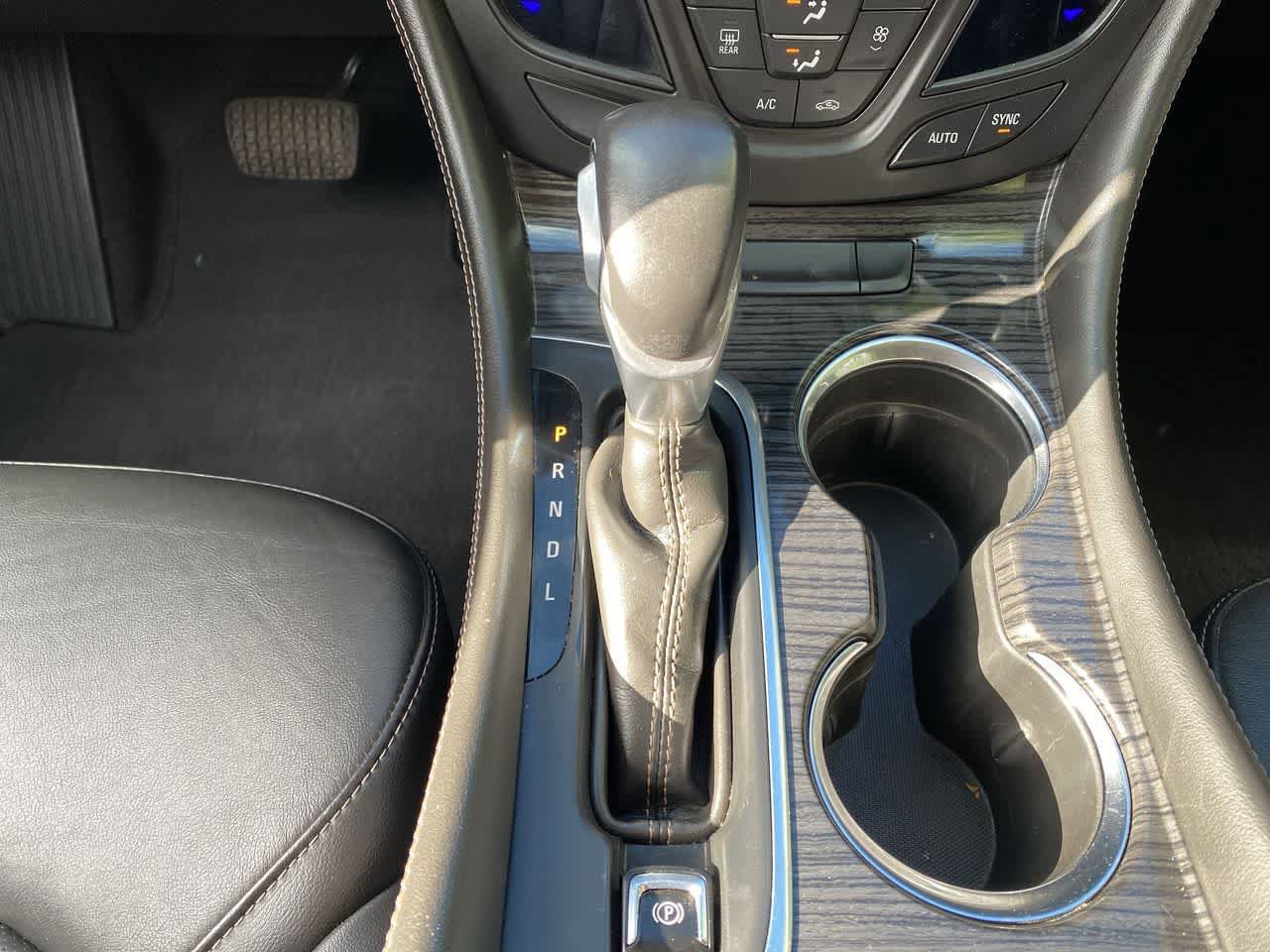 Used 2017 Buick Envision Premium w/ LPO, Hit The Road Package AWD/4WD image 27