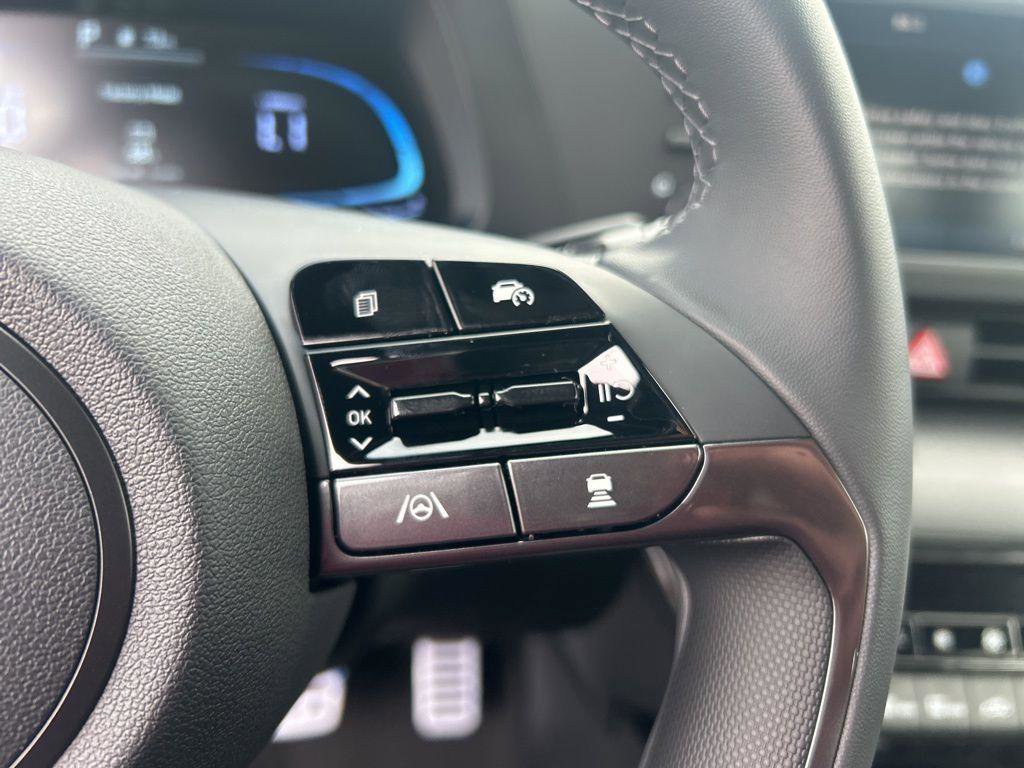 New 2026 Hyundai Elantra SEL Sport Premium image 17