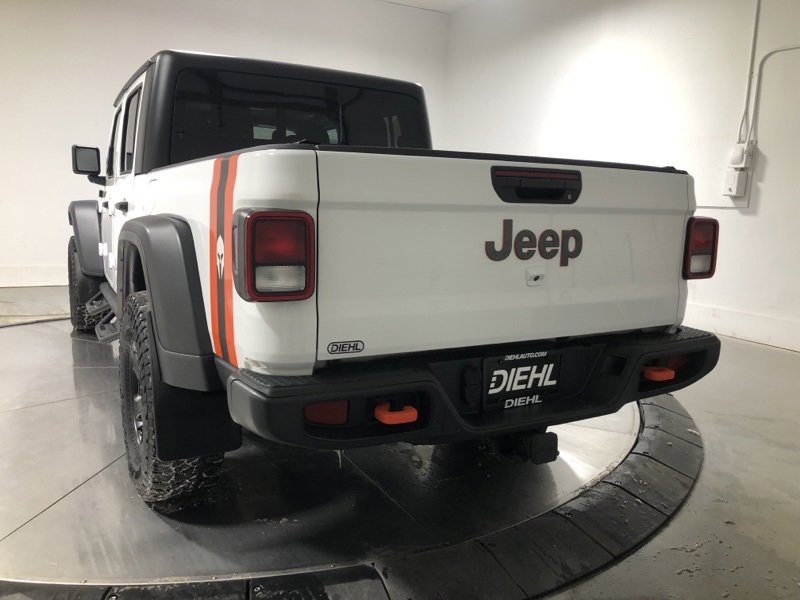 Used 2023 Jeep Gladiator Mojave w/ Cold Weather Group image 5