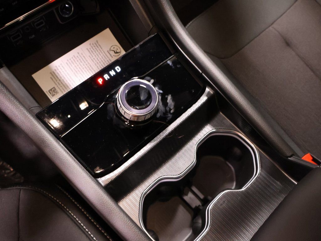 New 2025 Jeep Grand Cherokee L Laredo w/ Luxury Tech Group I image 27