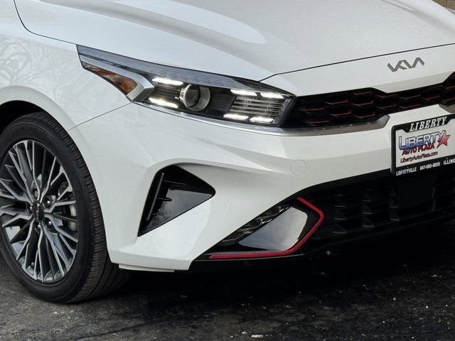 Used 2023 Kia Forte GT-Line w/ GT-Line Premium Package image 3