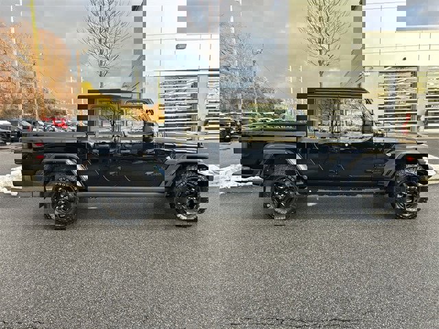 Certified 2021 Jeep Gladiator Sport image 9