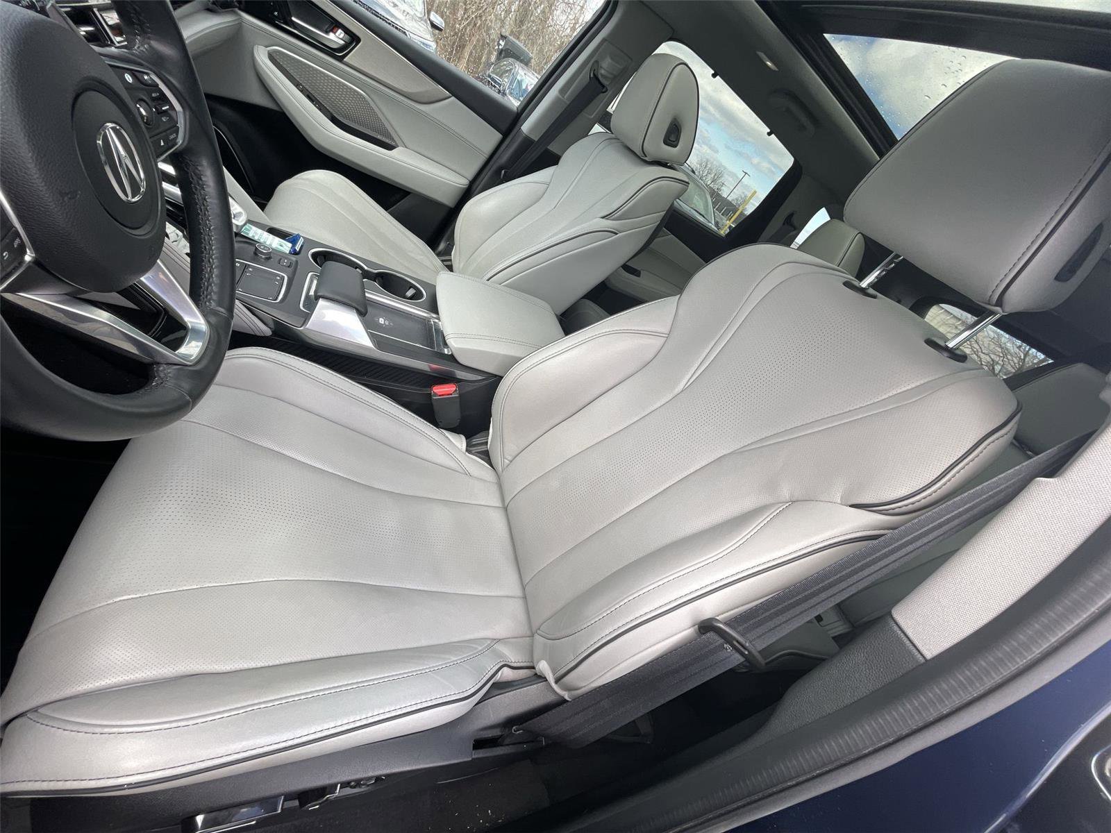 Used 2023 Acura MDX SH-AWD w/ Advance Package image 14