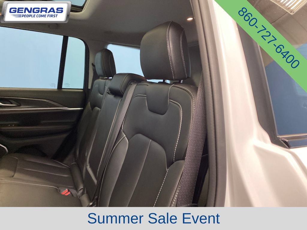 Used 2023 Jeep Grand Cherokee 4WD 4xe image 27