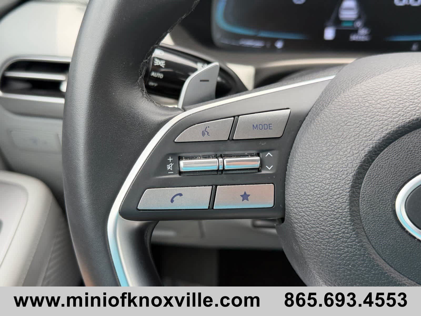 Used 2025 Hyundai Palisade SEL FWD image 25