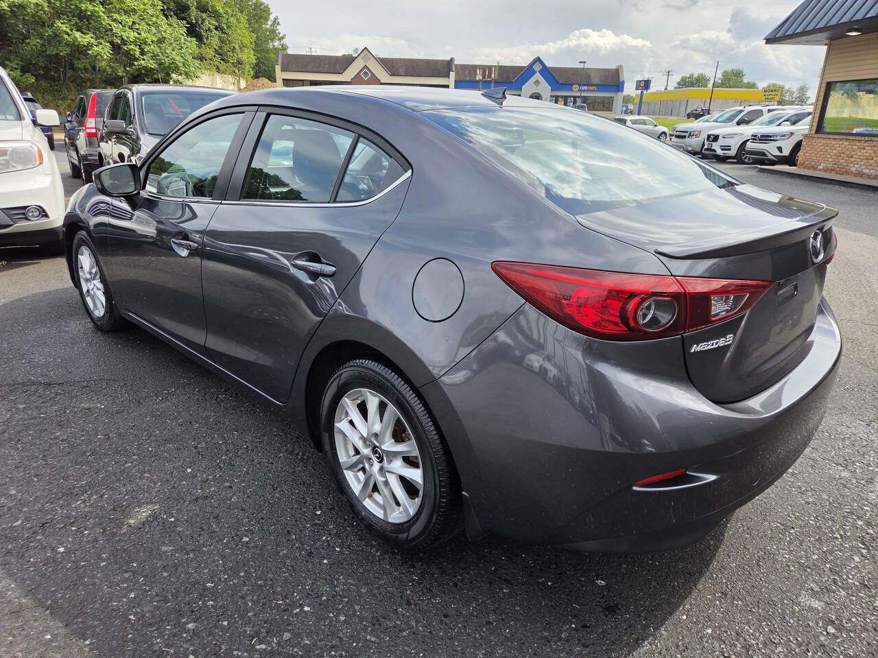 Used 2015 MAZDA MAZDA3 i Grand Touring FWD image 7