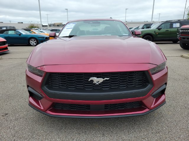 Used 2026 Ford Mustang Coupe RWD image 8