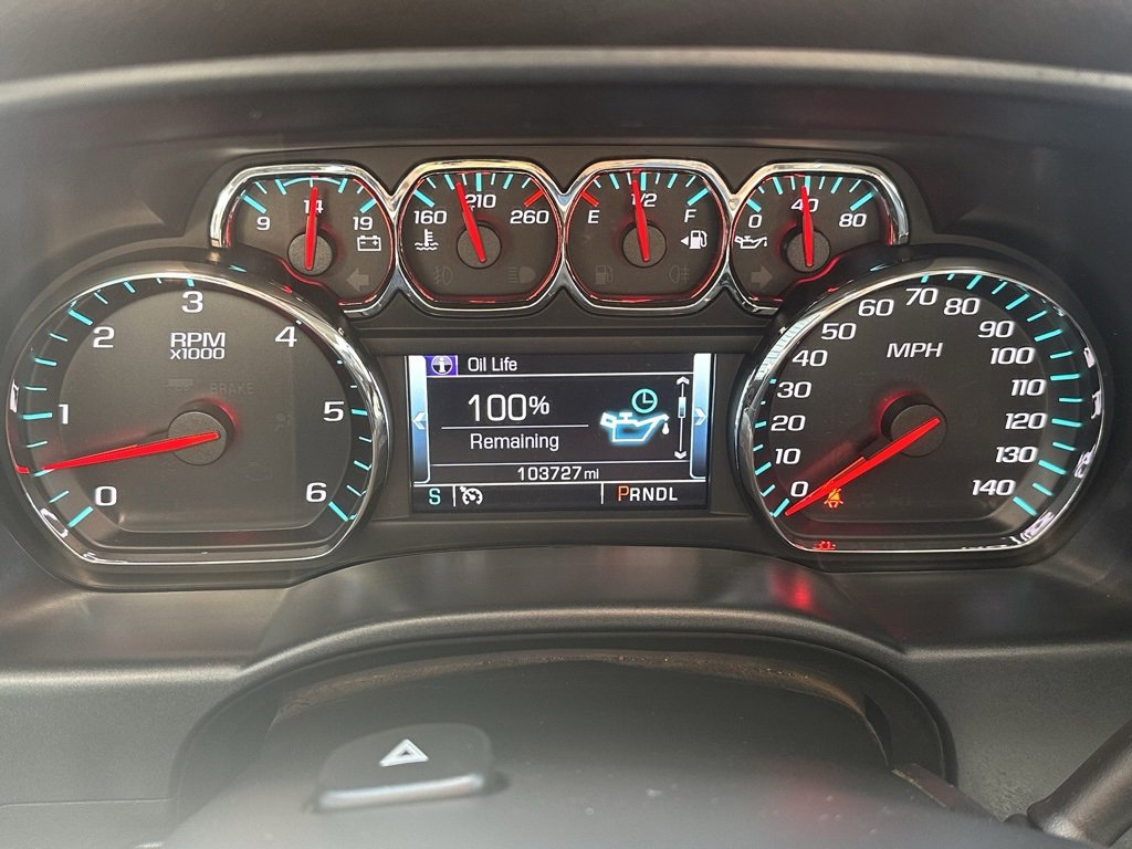 Used 2018 Chevrolet Silverado 1500 LT w/ LT Convenience Package image 18