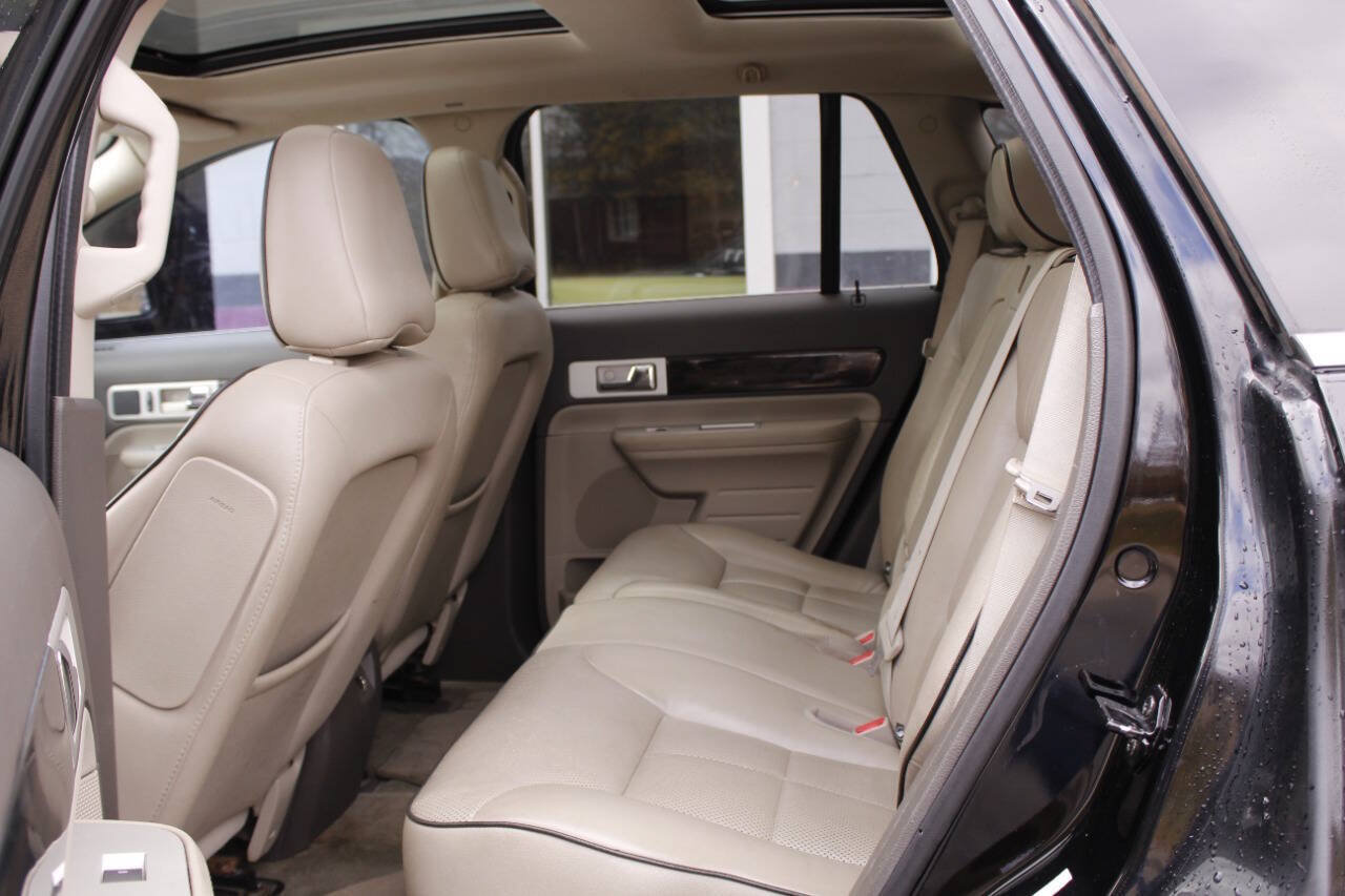 Used 2008 Lincoln MKX AWD image 31