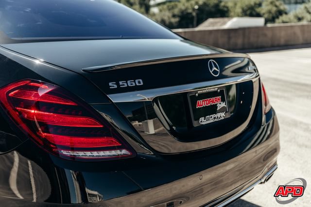 Used 2018 Mercedes-Benz S 560 Sedan image 24