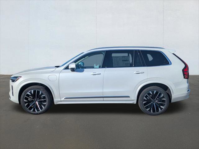 New 2026 Volvo XC90 T8 Ultra w/ Protection Package Premier AWD/4WD image 3