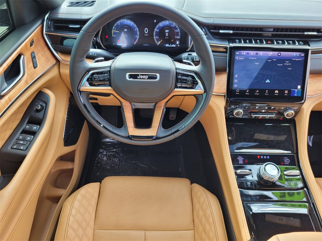 Used 2025 Jeep Grand Cherokee L Summit image 20