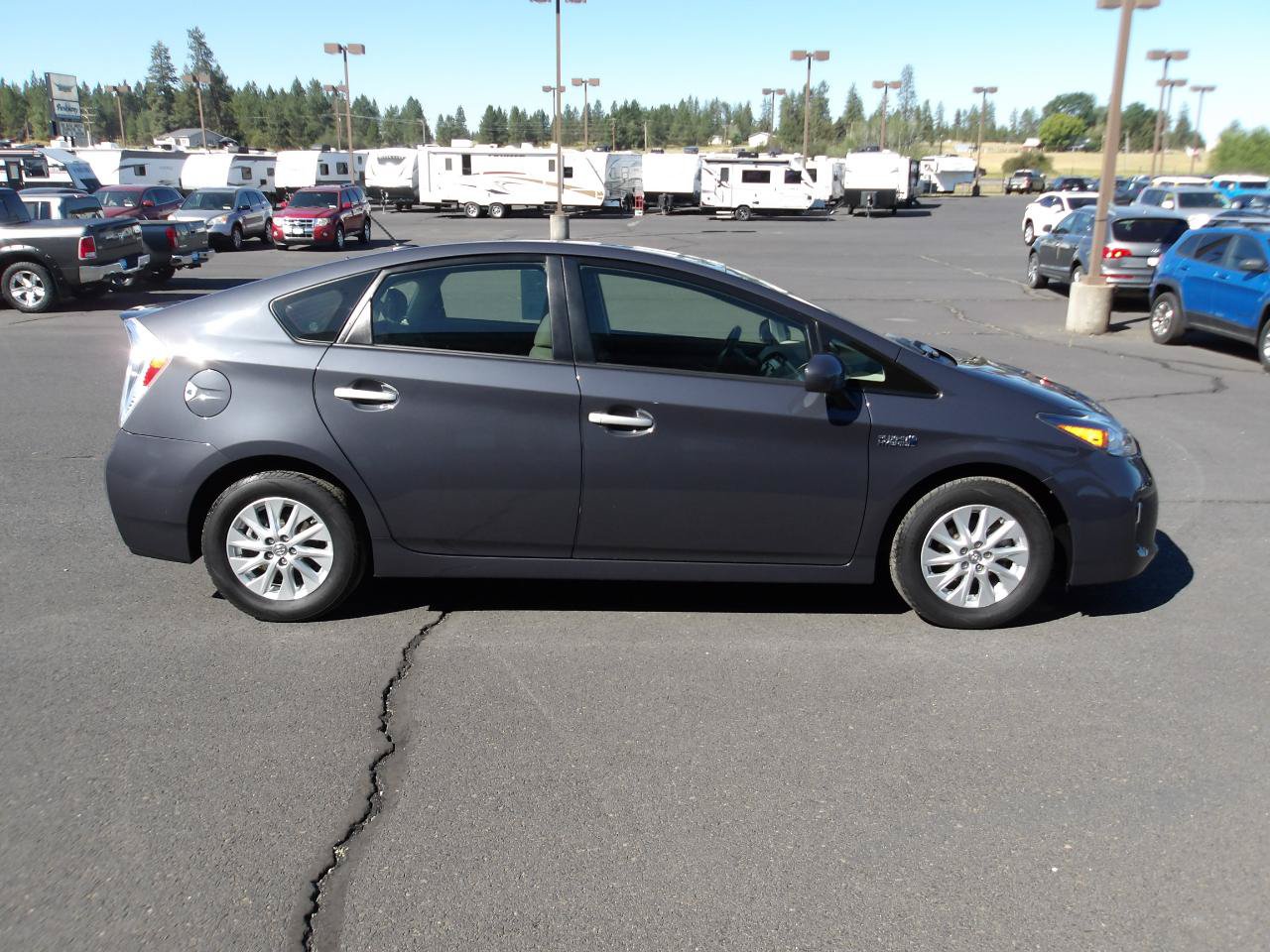 Used 2012 Toyota Prius Prime Plug-In Hybrid FWD image 6