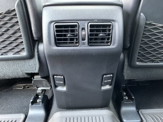 Used 2017 Toyota 4Runner Limited AWD/4WD image 31