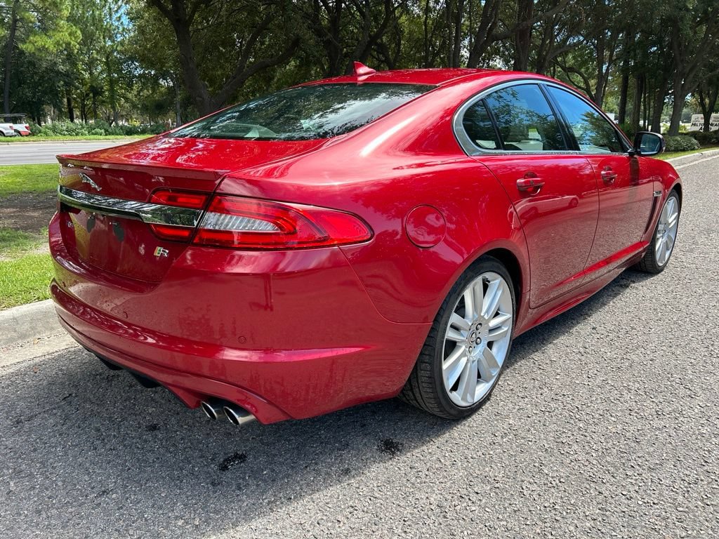 Used 2013 Jaguar XF R RWD image 6