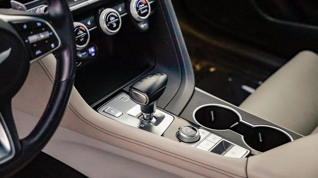 Used 2023 Genesis G70 2.0T image 20