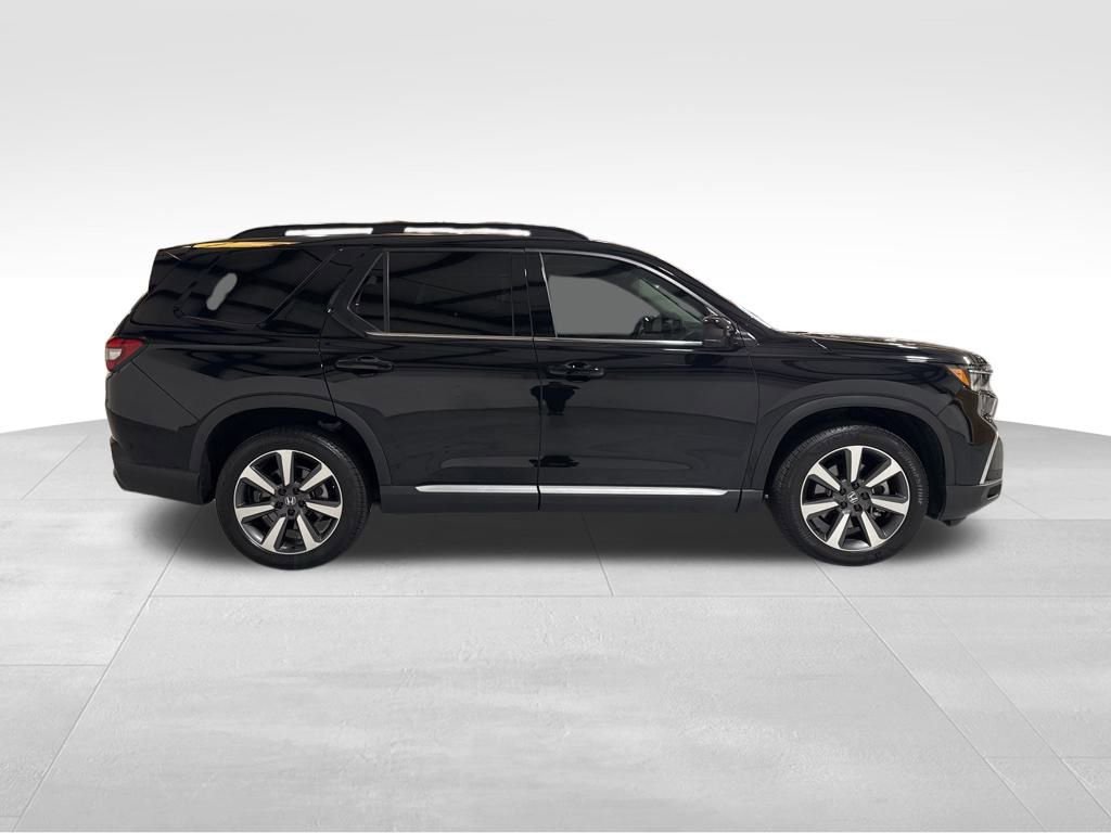 Used 2023 Honda Pilot Elite image 5