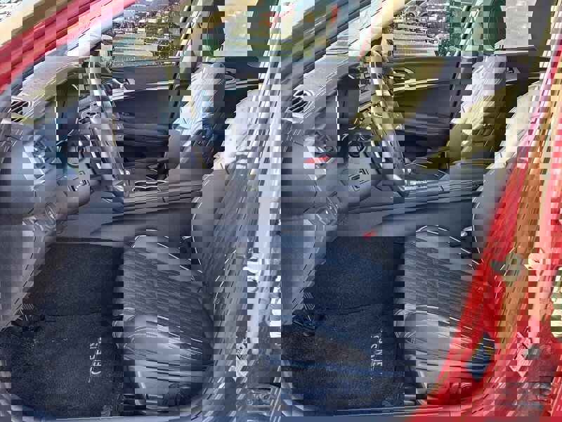 Used 2023 Genesis G70 3.3T image 5