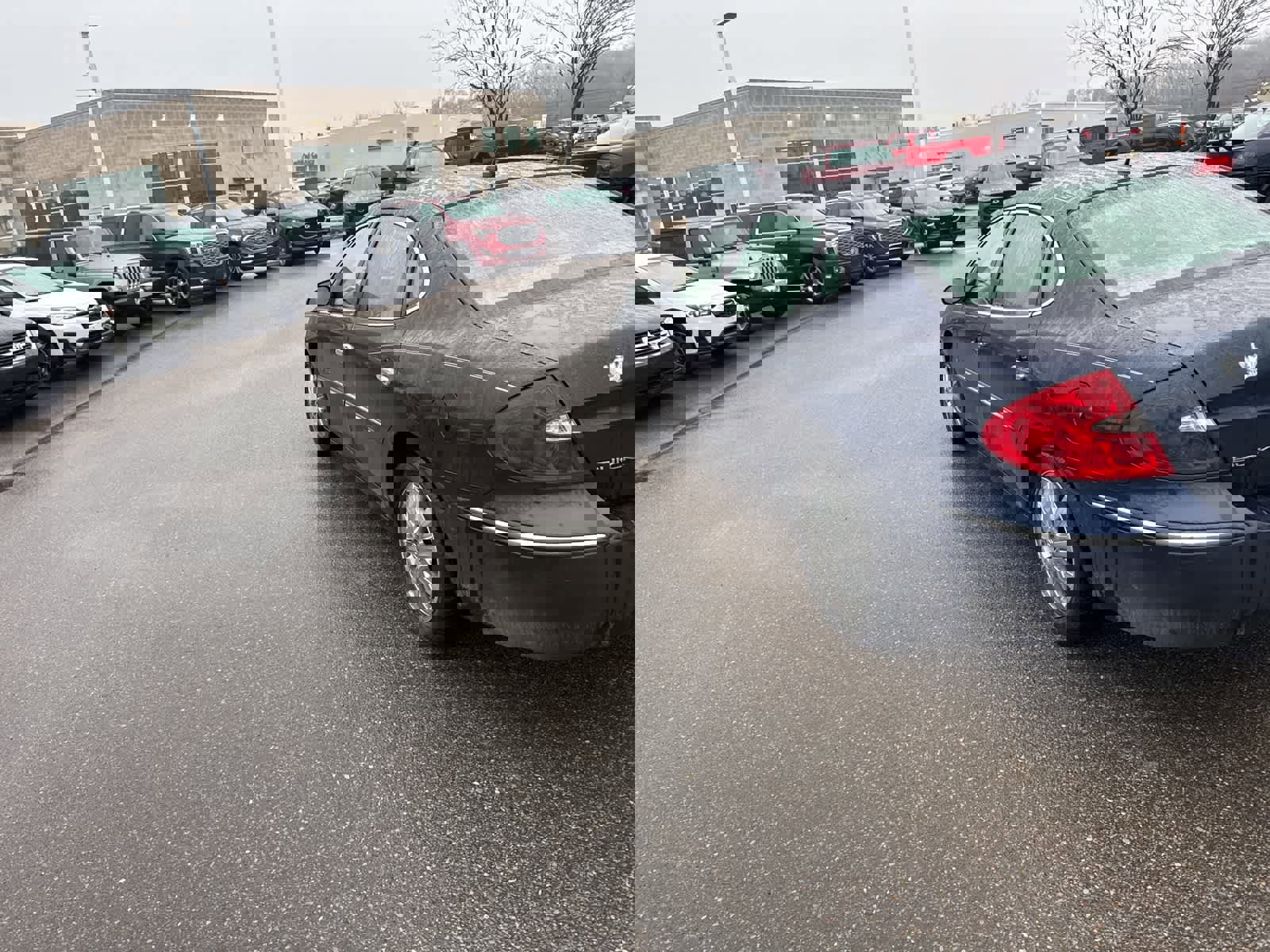 Used 2009 Buick LaCrosse CX image 6