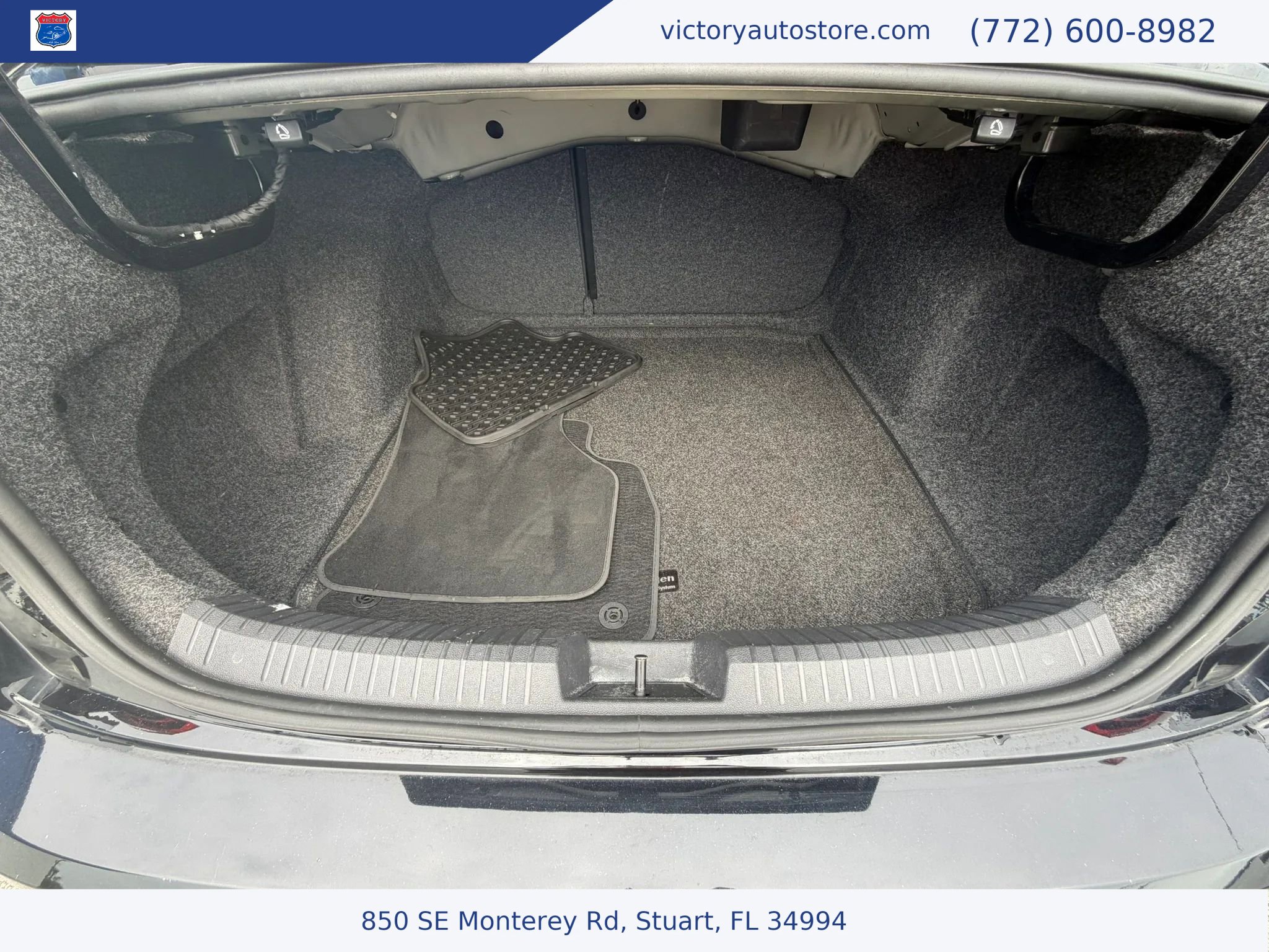 Used 2020 Volkswagen Jetta R-Line w/ R-Line Cold Weather Package FWD image 50