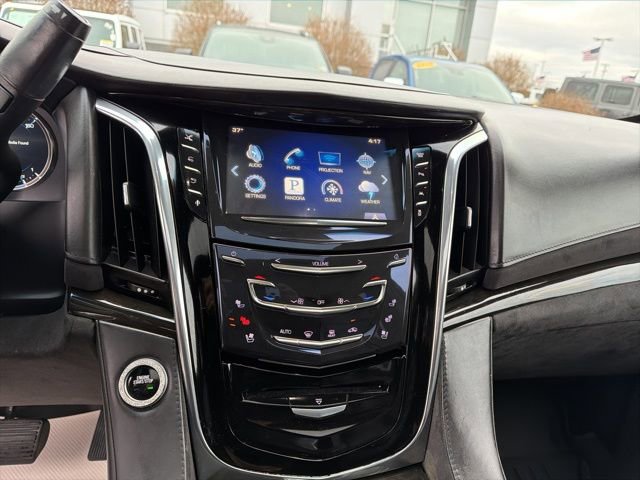 Used 2016 Cadillac Escalade Platinum image 16