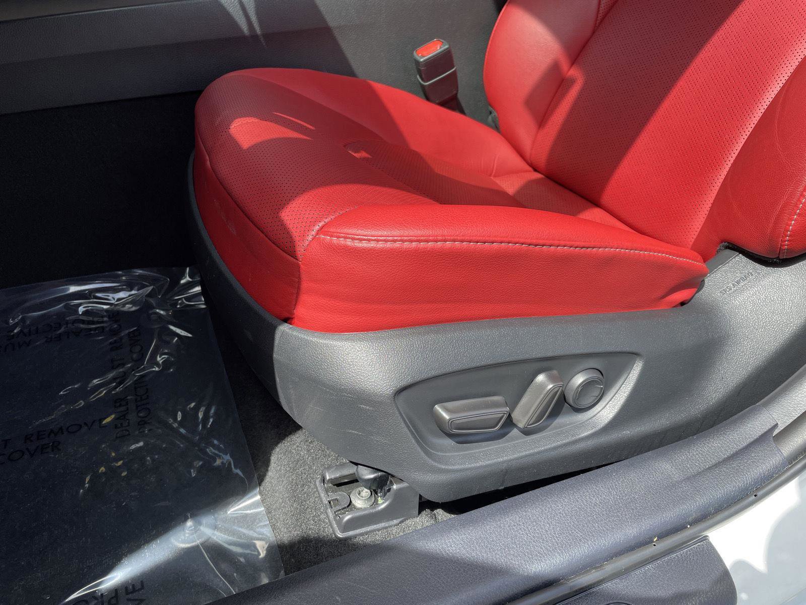 Used 2023 Toyota Camry XSE w/ Navigation Package image 10