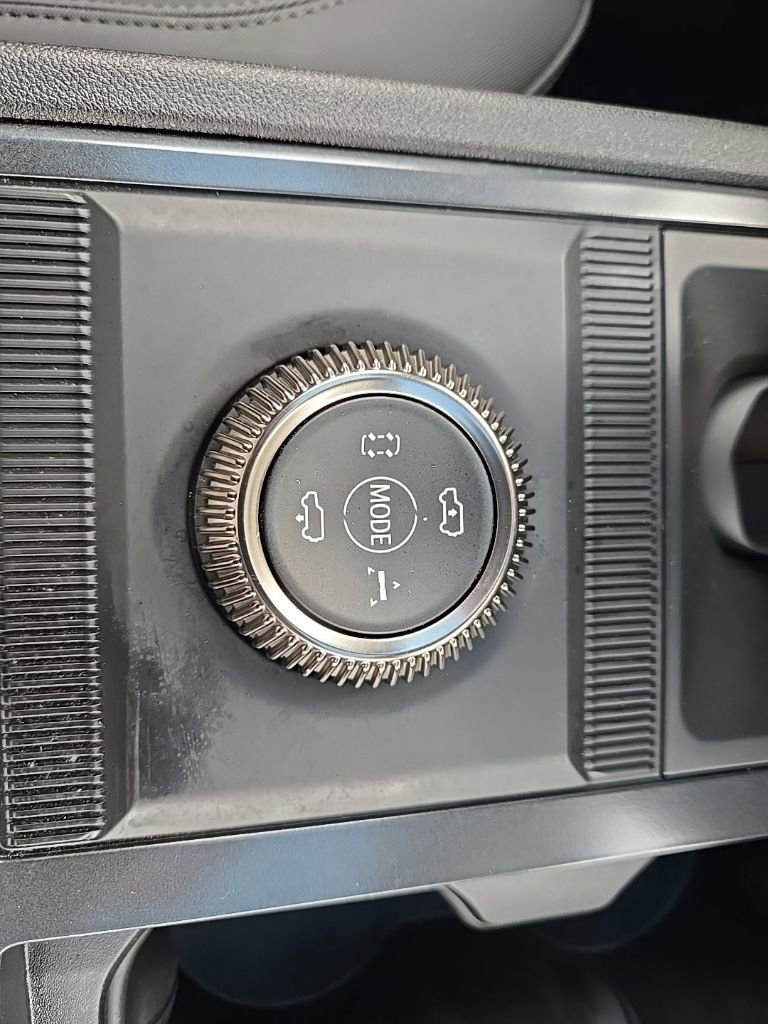 Used 2024 GMC Hummer EV 3X w/ Omega Edition image 28