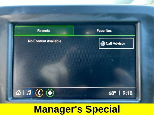 Used 2022 Chevrolet Equinox LT w/ Driver Convenience Package FWD image 23