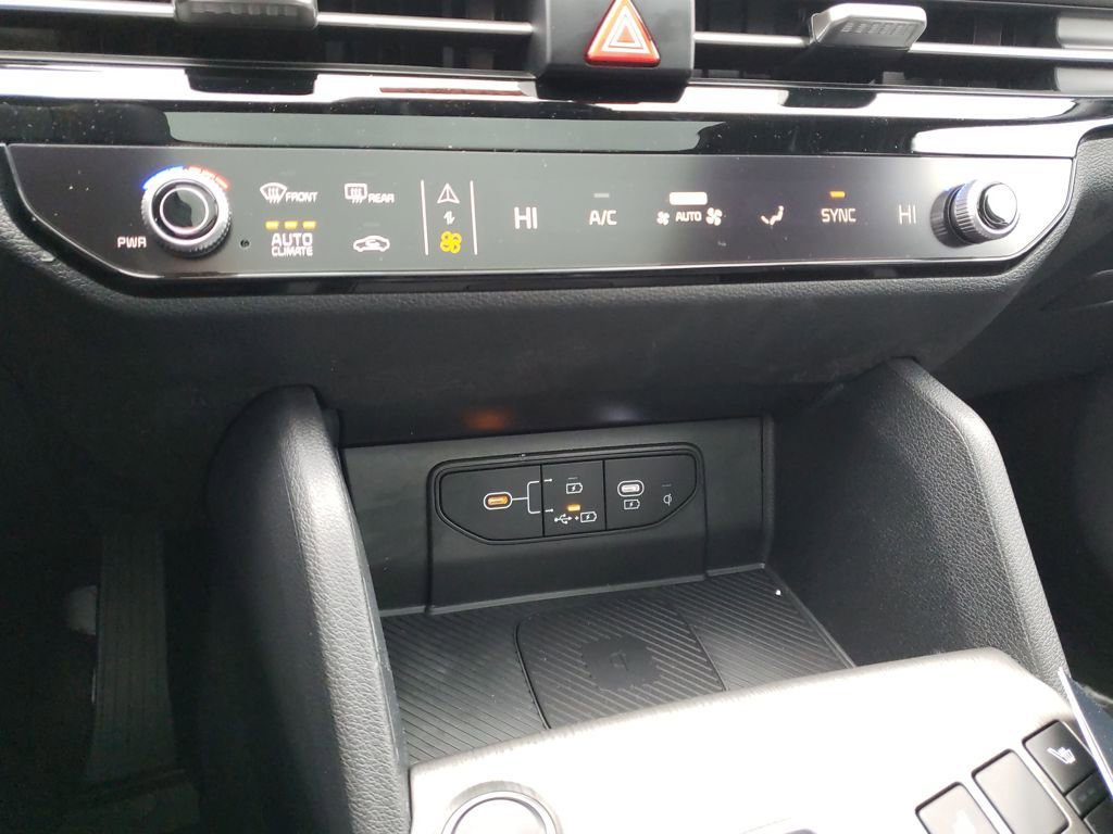 New 2026 Kia Sportage X-Line image 25