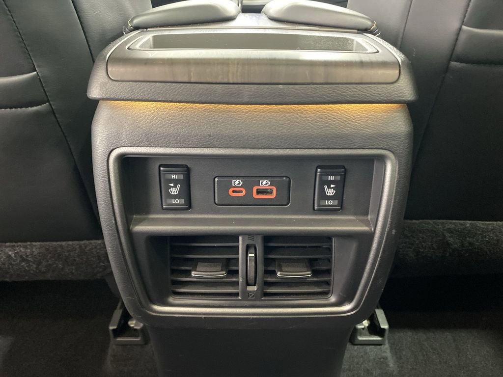 Used 2023 Nissan Murano Platinum w/ Cargo Package image 23