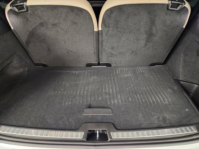 New 2026 Volvo XC90 B6 Plus w/ Protection Package Premier image 33