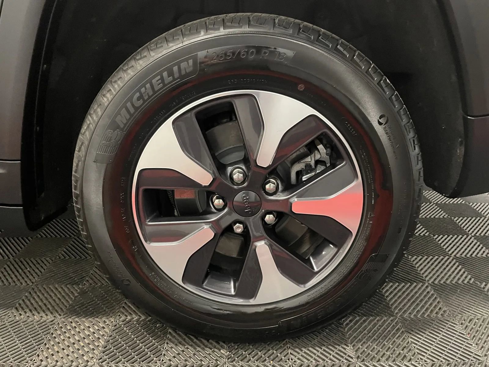 Used 2024 Jeep Grand Cherokee Limited 4xe image 14