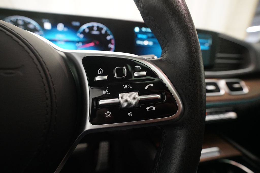 Used 2022 Mercedes-Benz GLS 450 4MATIC image 20