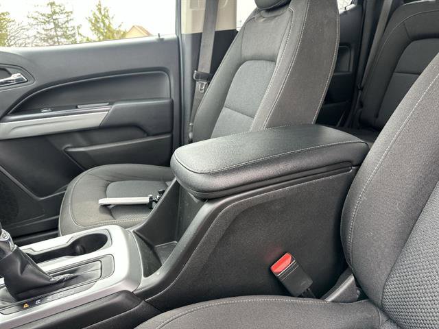 Used 2022 Chevrolet Colorado LT w/ LT Convenience Package AWD/4WD image 43