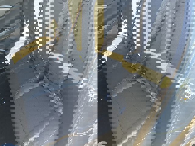 New 2026 Chevrolet Equinox EV LT image 25