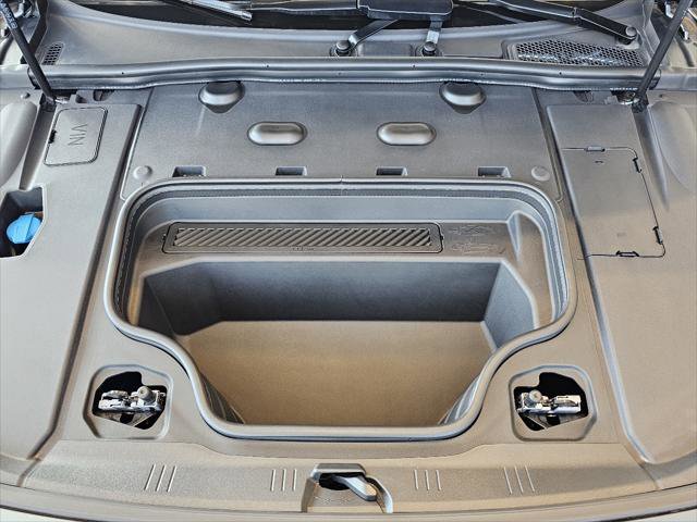 Certified 2025 Audi S6 e-tron Prestige w/ 21" Black Optic Package image 10