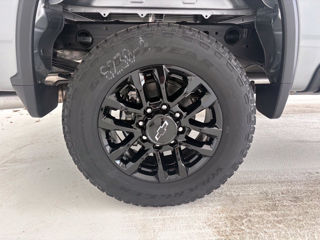 New 2026 Chevrolet Silverado 2500 Custom w/ Custom Value Package AWD/4WD image 19