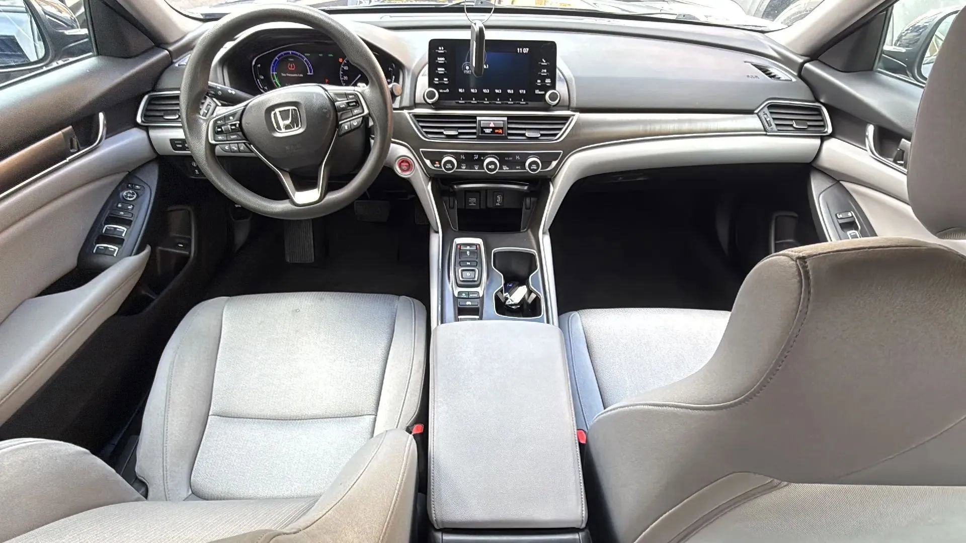 Used 2020 Honda Accord Hybrid image 27