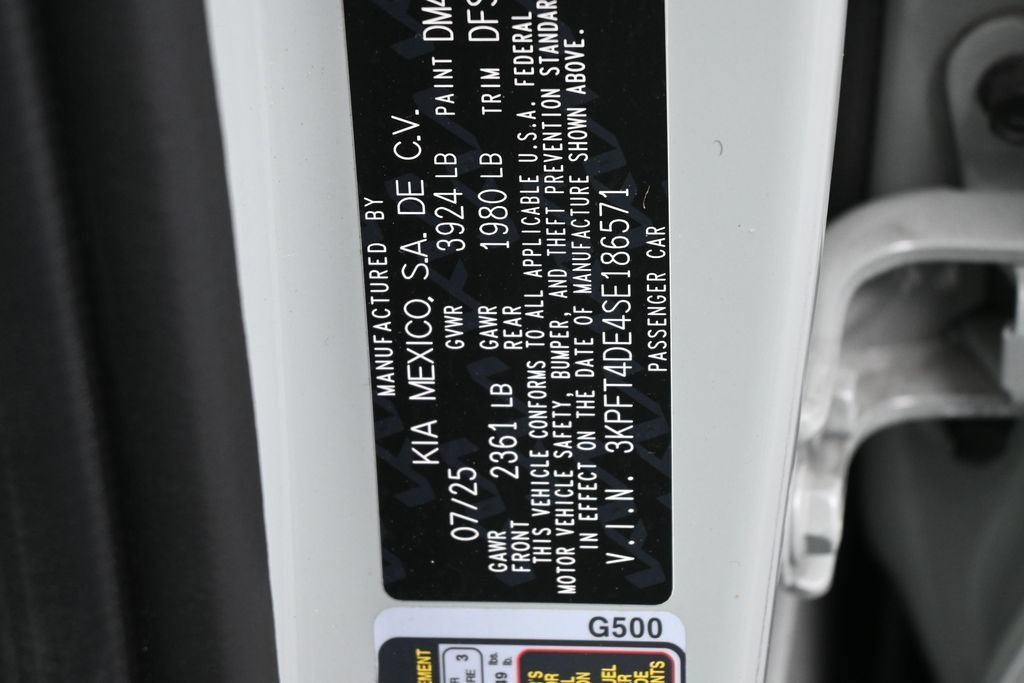 Used 2025 Kia K4 FWD image 16