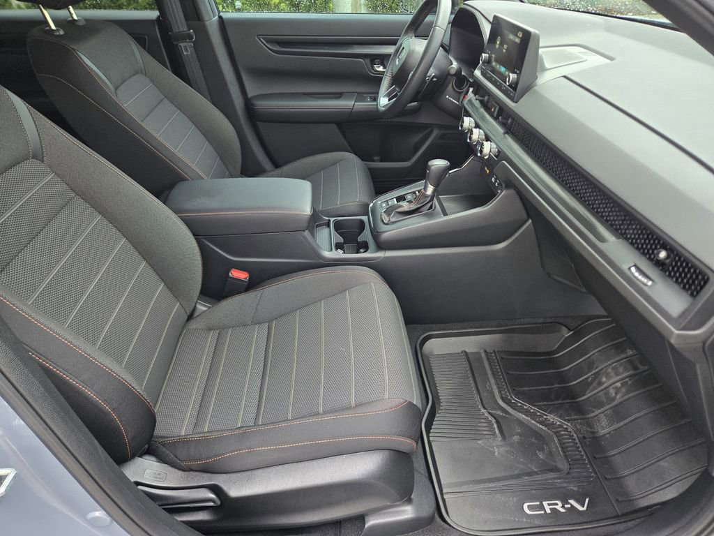 Certified 2025 Honda CR-V Sport image 17