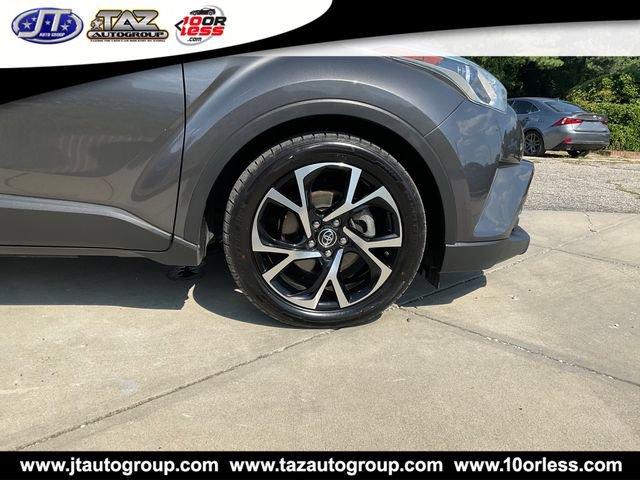Used 2018 Toyota C-HR XLE FWD image 9