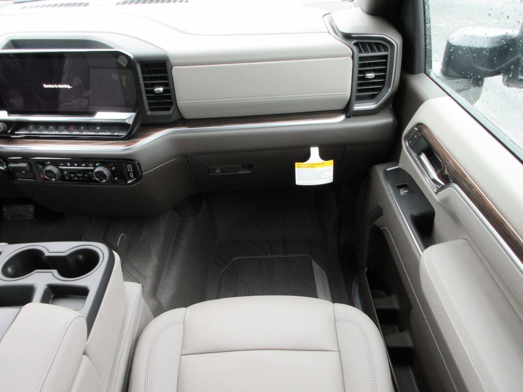 New 2026 Chevrolet Silverado 3500 LT w/ All Star Edition AWD/4WD image 19