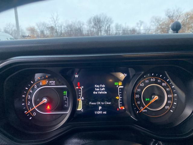 Used 2025 Jeep Wrangler Unlimited Rubicon 392 image 24