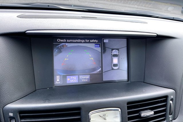 Used 2018 INFINITI Q70 Luxe AWD/4WD image 21