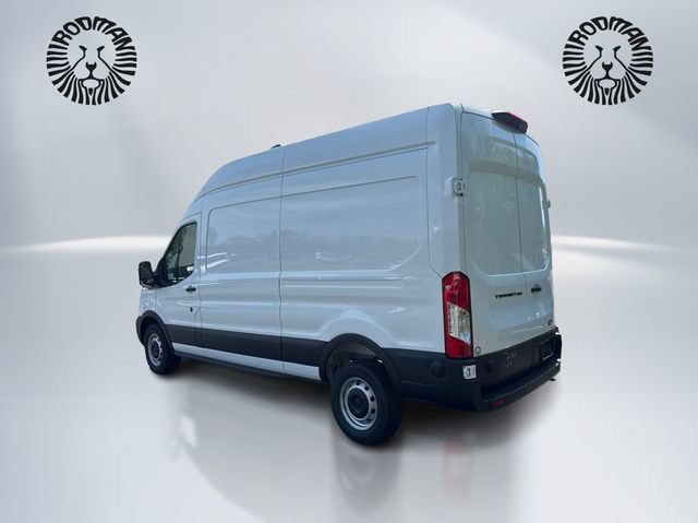 New 2026 Ford Transit 250 148 High Roof RWD image 9