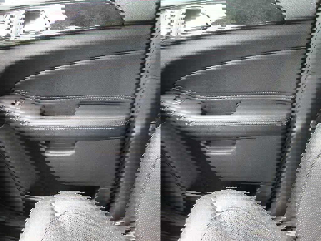 Used 2019 Mercedes-Benz GLS 450 4MATIC image 34