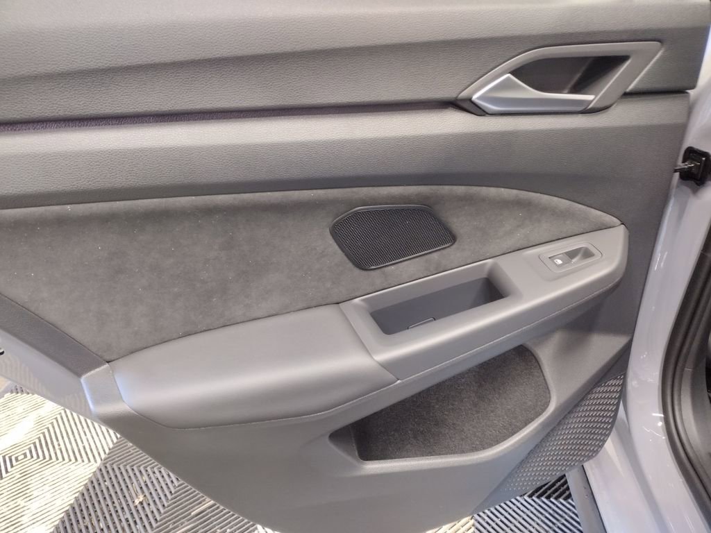 New 2026 Volkswagen GTI SE image 24