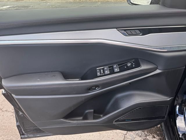 Used 2024 Jeep Wagoneer Launch Edition image 22